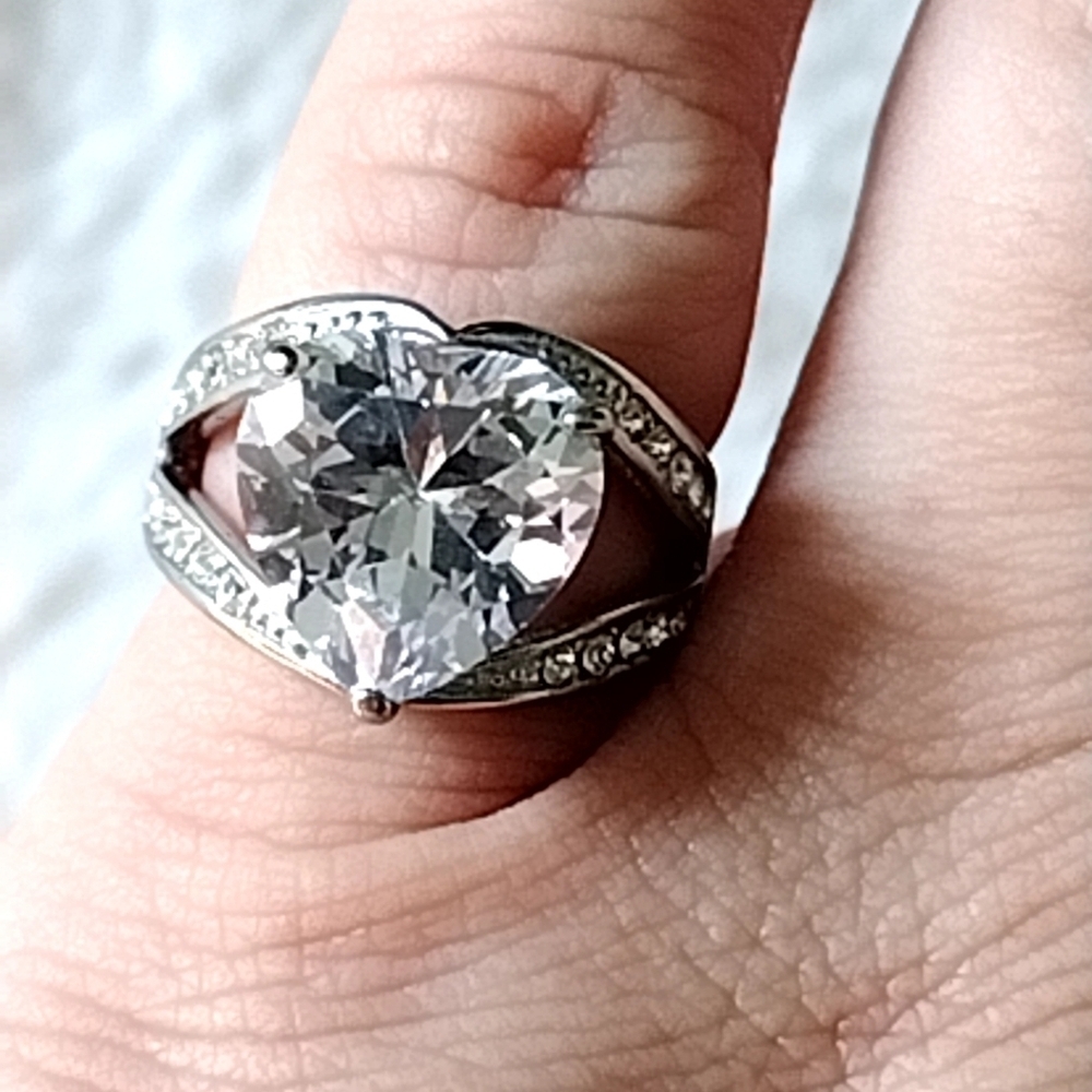 Hypoallergenic Stainless Steel Heart Faux Diamond Statement Cocktail Ring Size 6